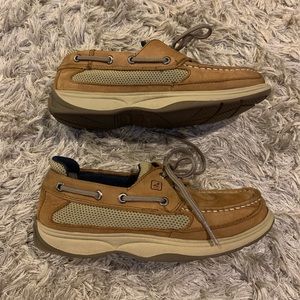 Boys Sperry lanyard dress shoes